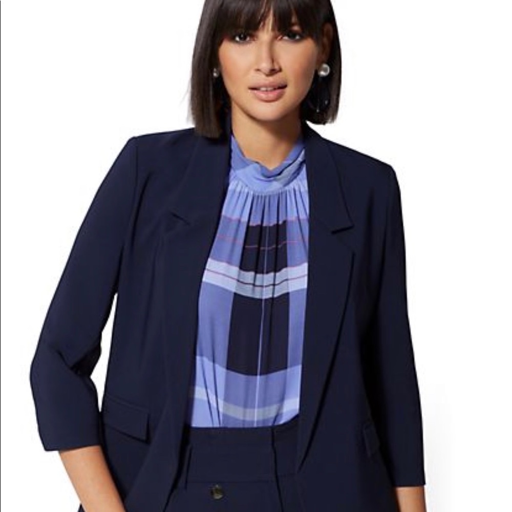 NWT NY&Co soft blazer in “grand sapphire”
